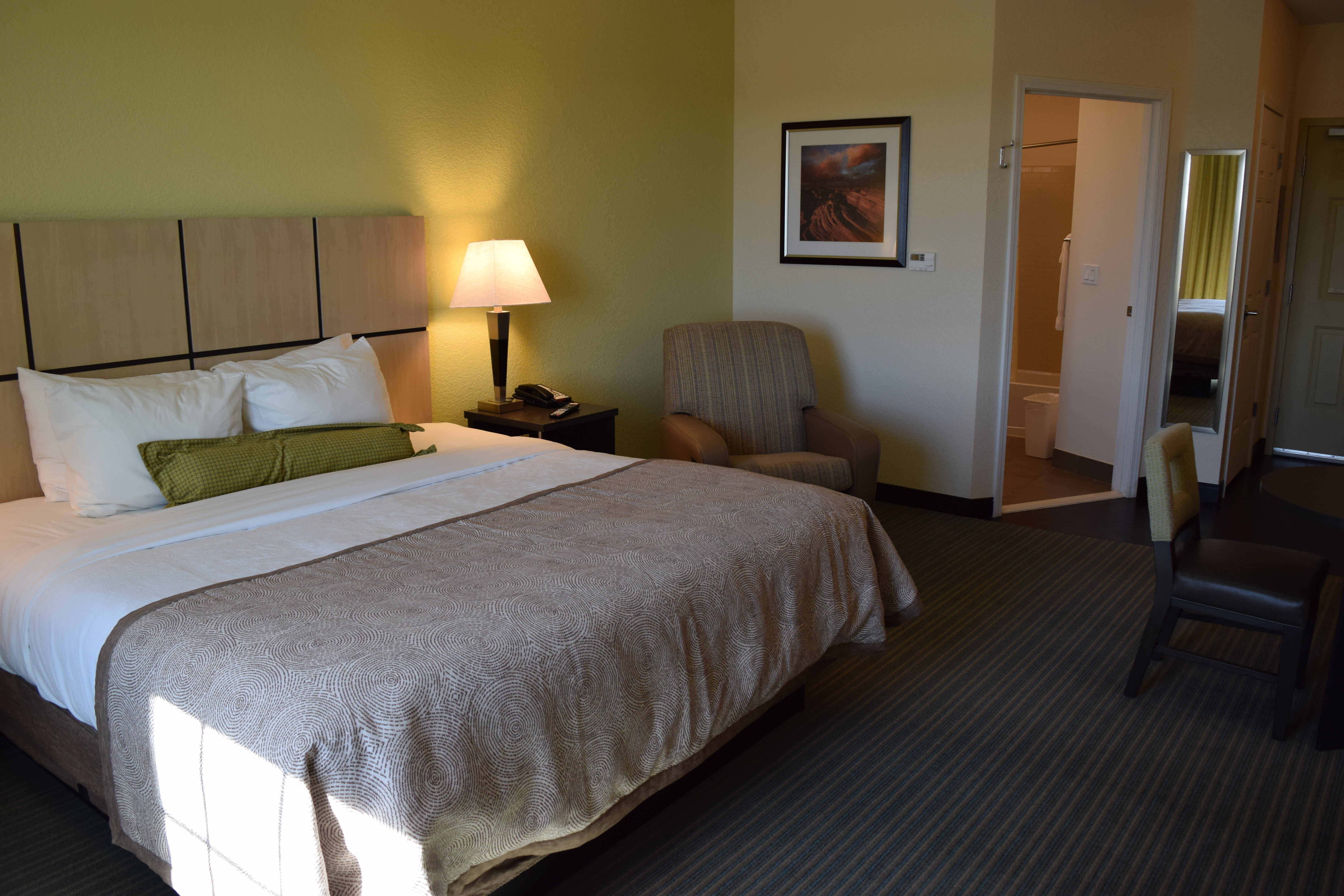 Candlewood Suites Monahans 12/50