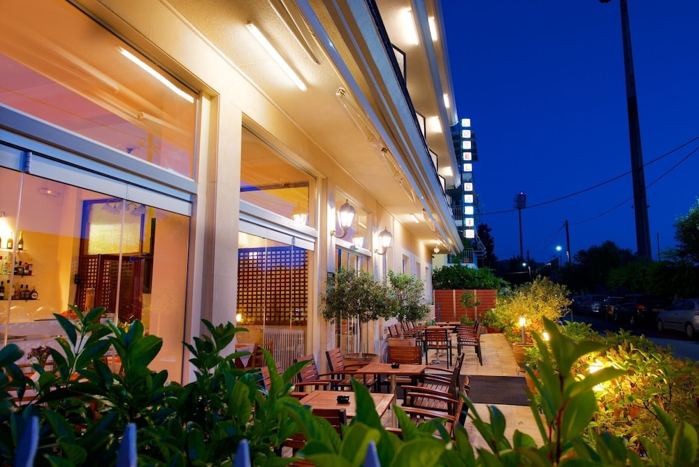 Dalia Hotel 4/49