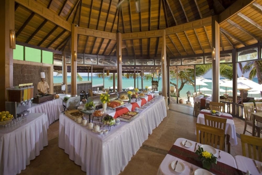 THAI HOUSE BEACH RESORT 52/75