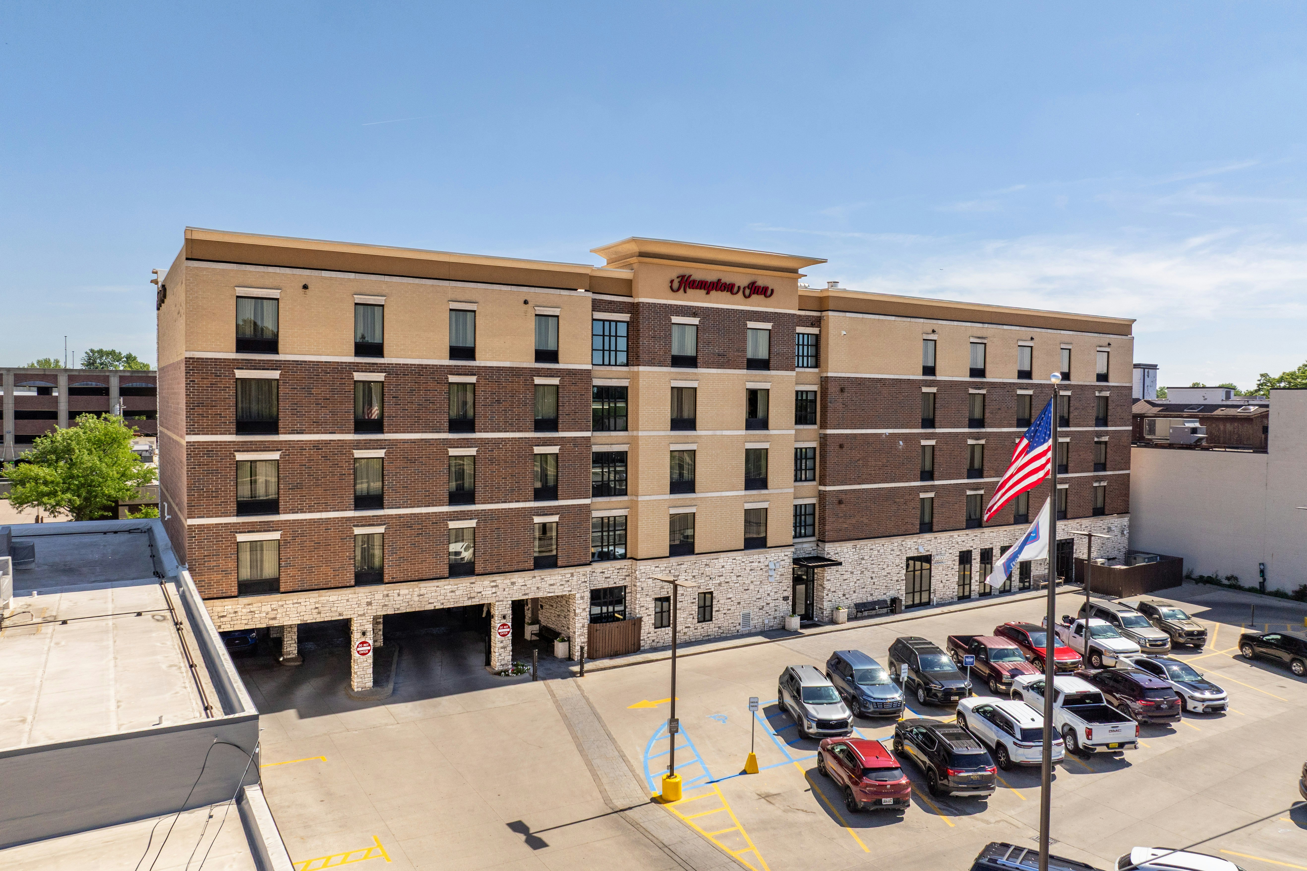 Hampton Inn by Hilton Detroit Dearborn 4/43