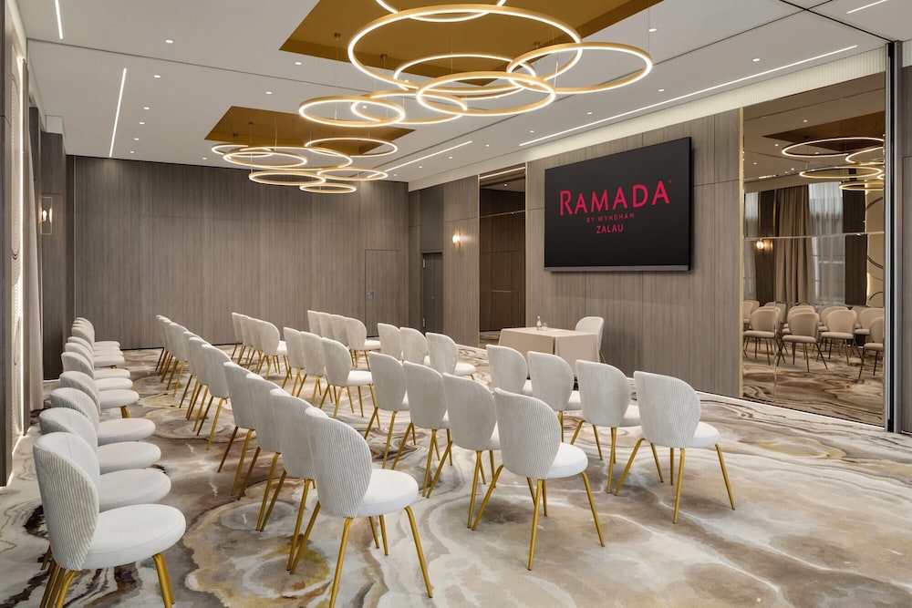 Ramada by Wyndham Zalau 49/57