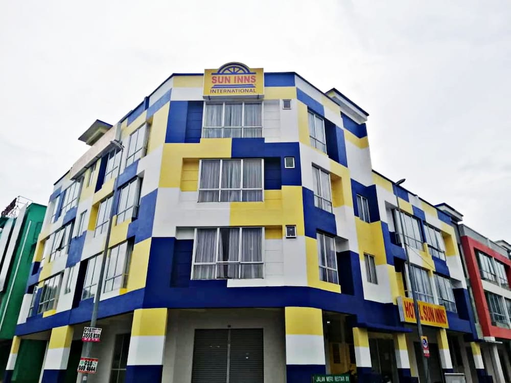 SUN INNS MERU RAYA 4/30