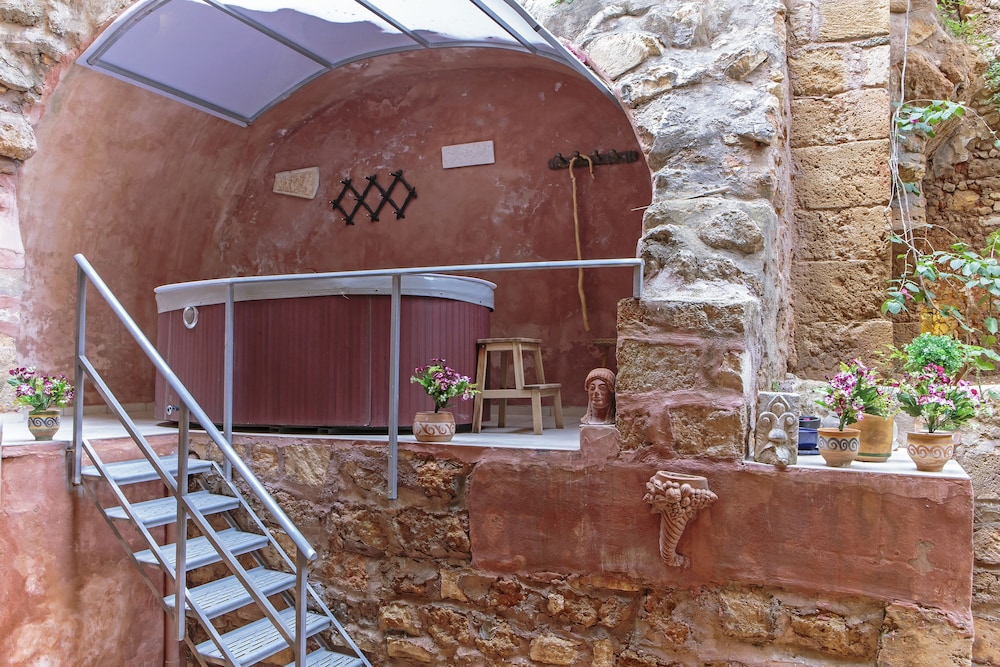 Casa Kasteli 7/50