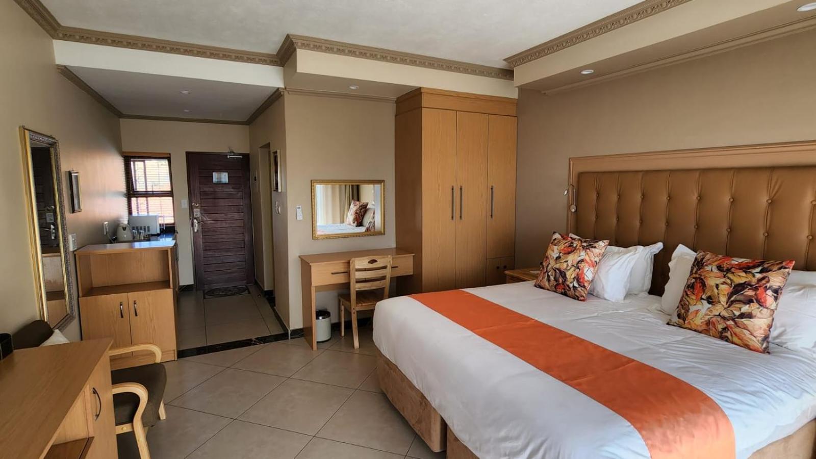 Lily Park Lodge 12/50