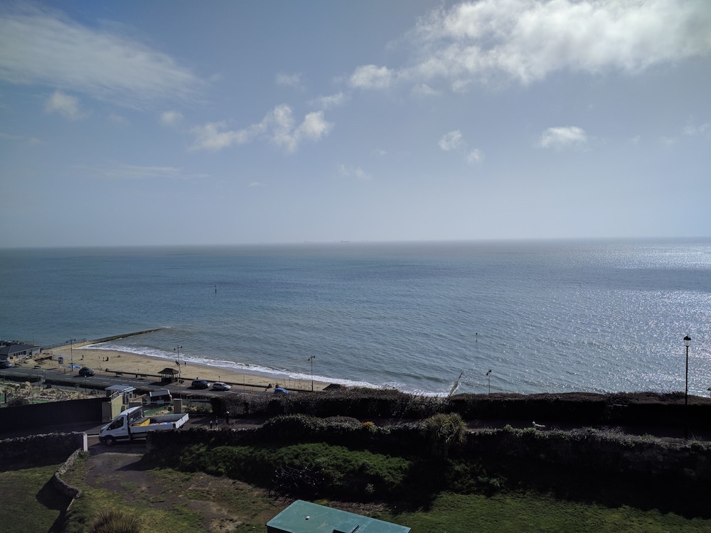 OYO Mayfair Hotel Isle of Wight 51/60
