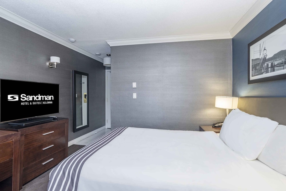 Sandman Hotel Kelowna 21/50