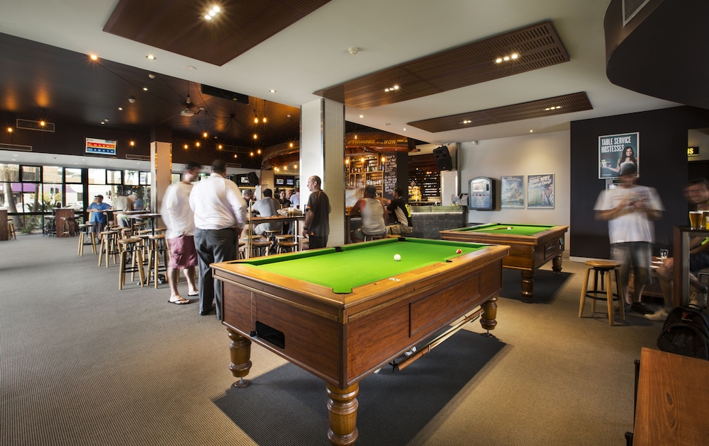 Nightcap At Caringbah Hotel 45/53