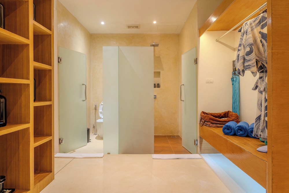 The Anda Mani Khaolak Beachfront Villas 49/50