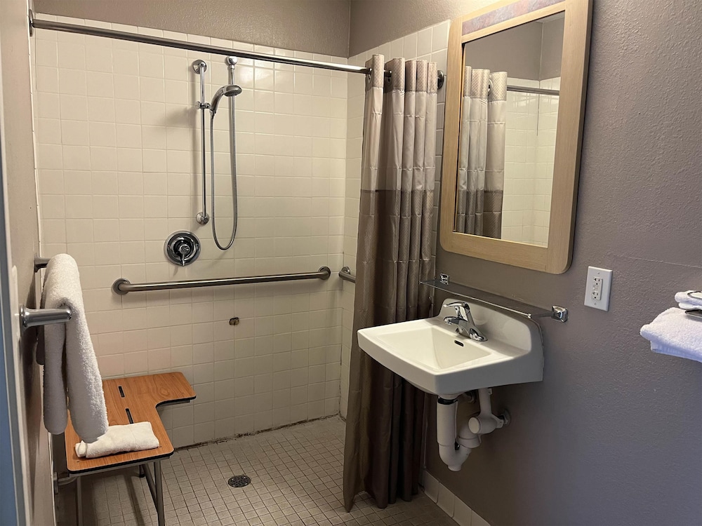 Motel6 Elkton, MD 47/55