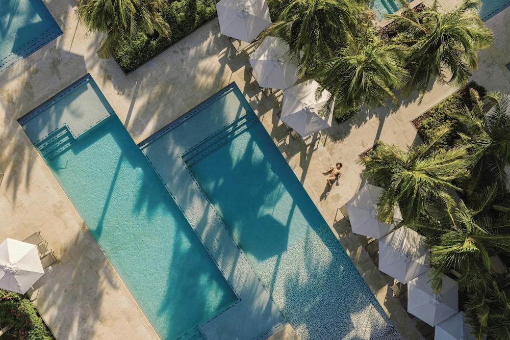 The St. Regis Aruba Resort 5/50