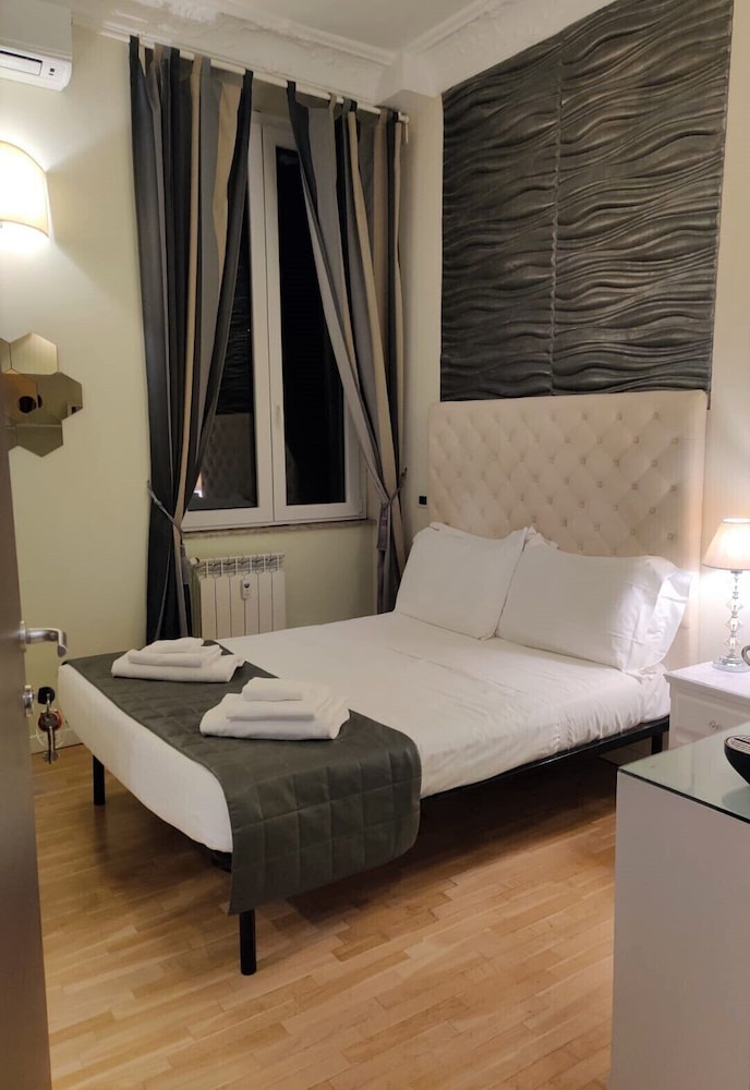 504 CORSO SUITES 26/76