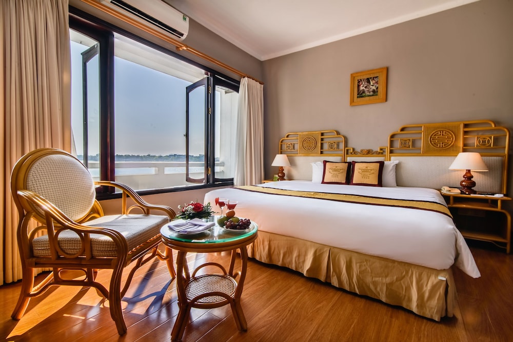Huong Giang Hotel 20/77