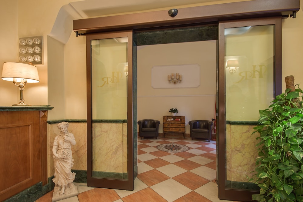 Hotel Romantica 6/60