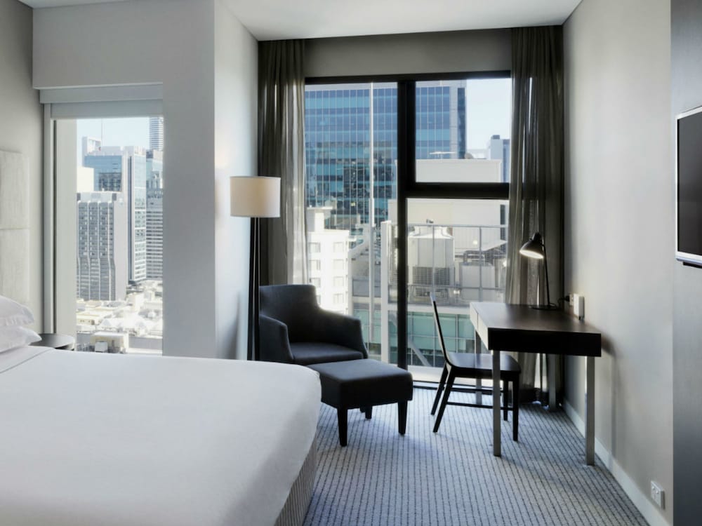 Four Points By Sheraton 25/42
