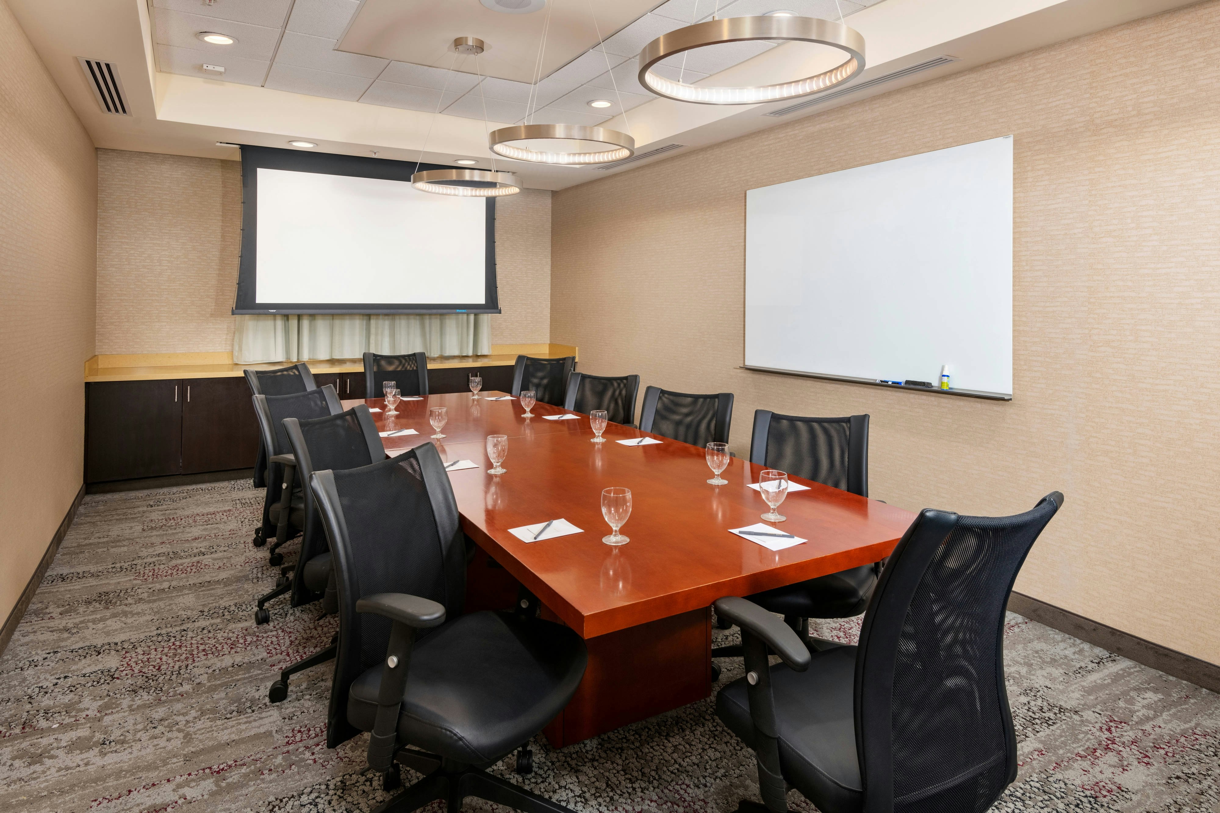 Courtyard By Marriott Santa Ana Orange County 45/53