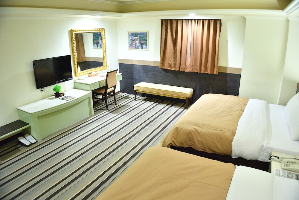 Ying Zhen Hotel 25/44
