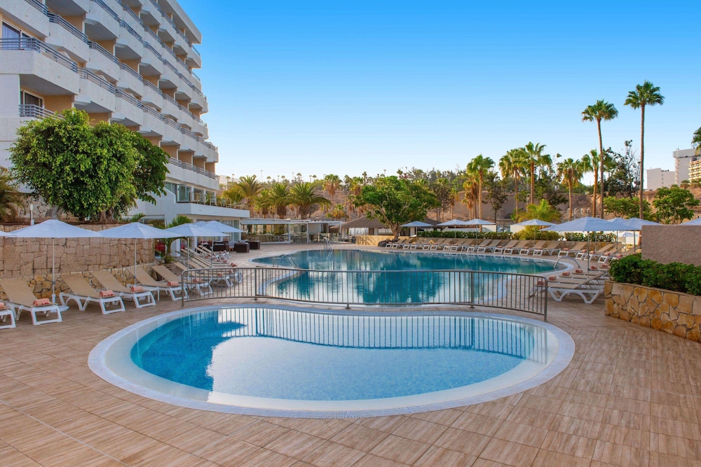 Ole Tropical Tenerife Adults Only 63/67