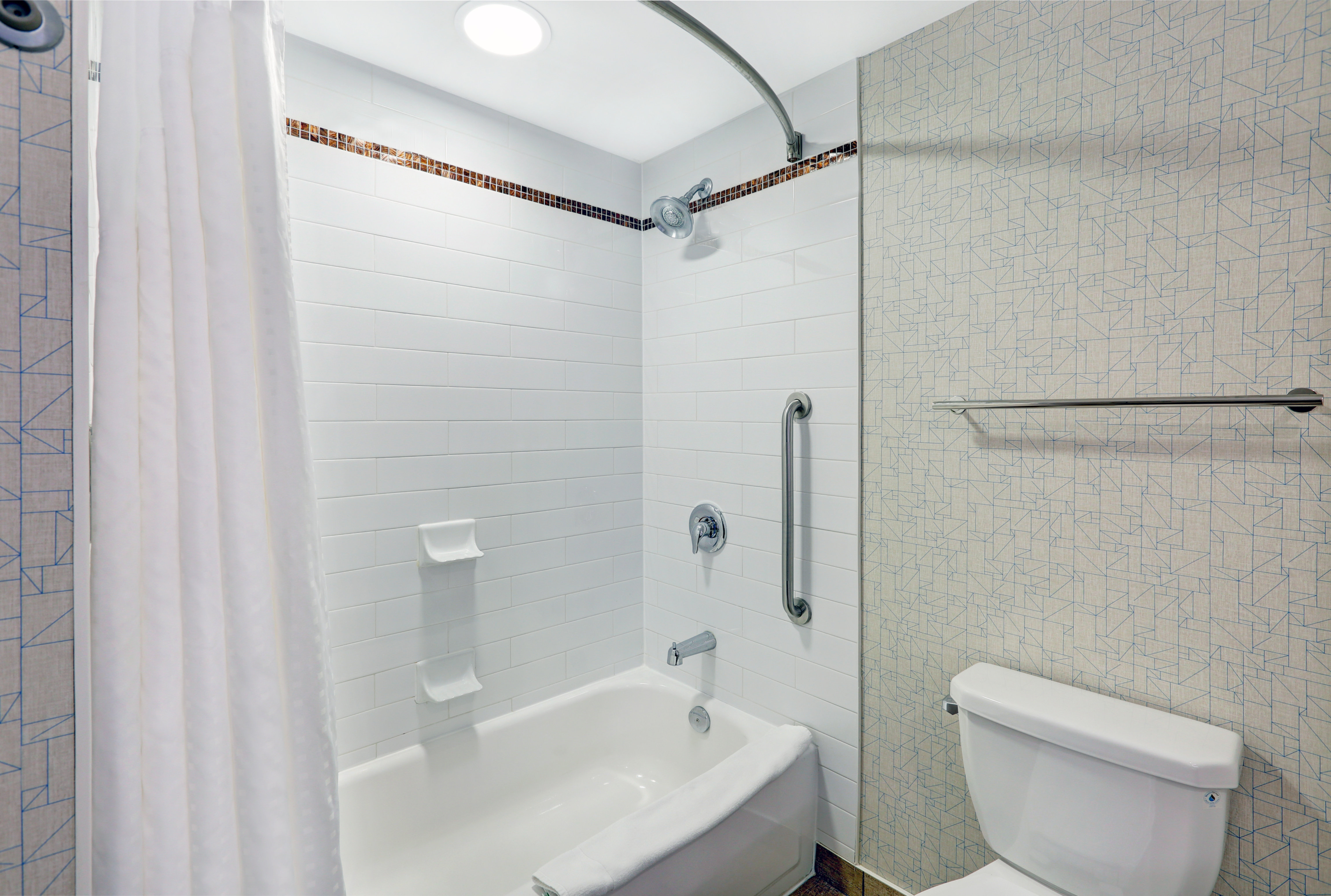 Feature, Suite, 2 Queen Beds، Holiday Inn Express Hotel Suites Woodstock South 3/4