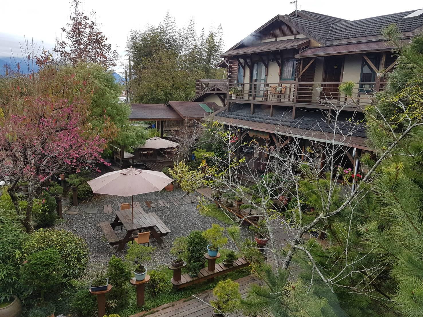 Shiyai Taoyuan B & B 2/30