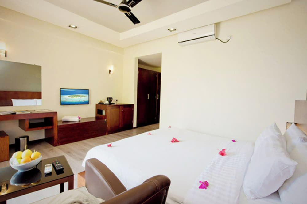 ERI Maldives 24/74