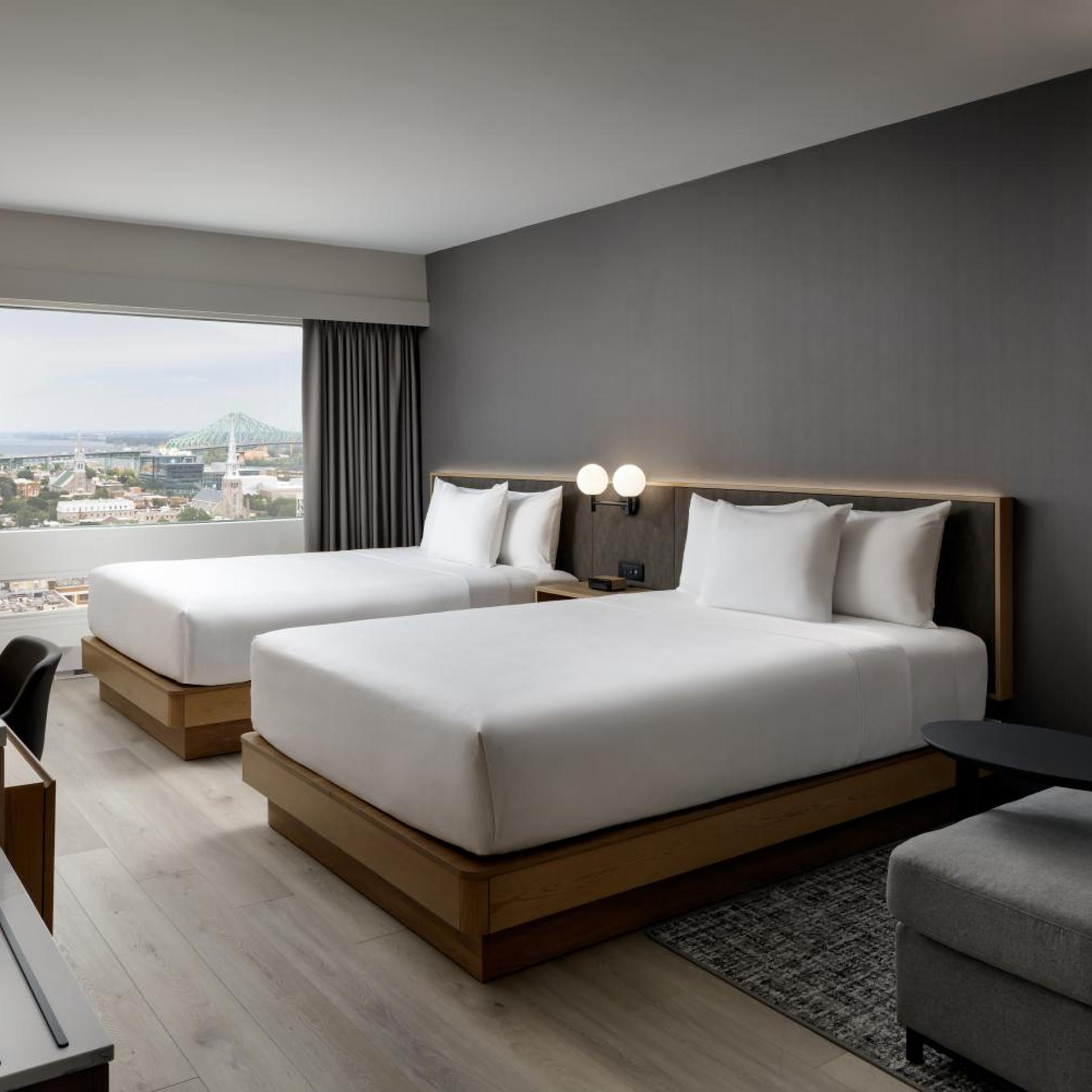 Room, King Bed, 2 Queen Beds, High Floor