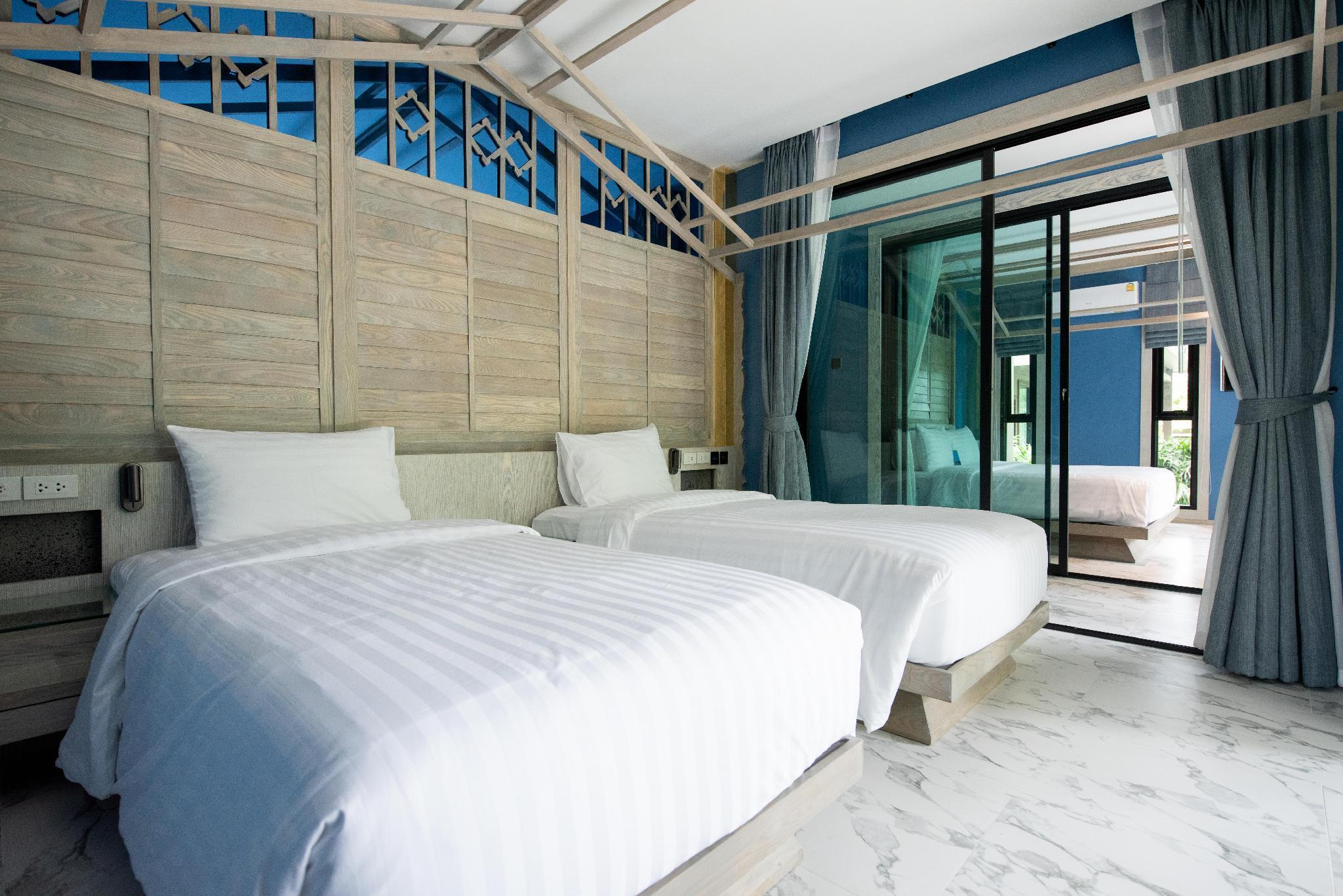 Grand, Pool, Villa