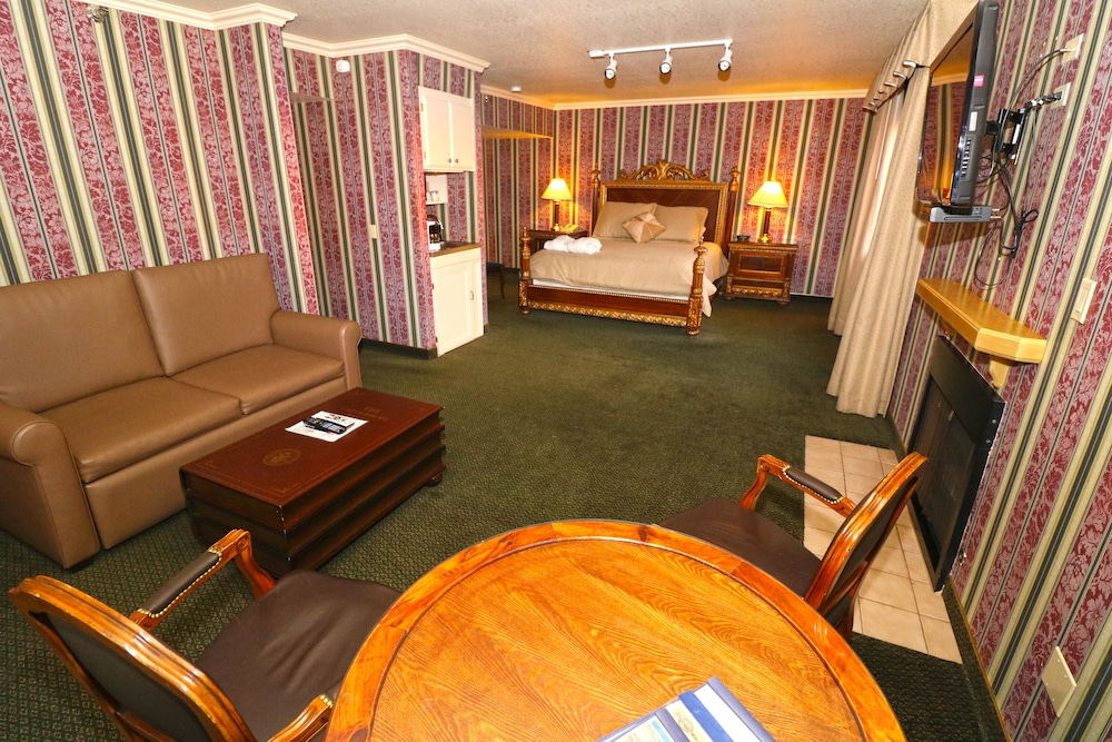 La Serena Inn 40/63