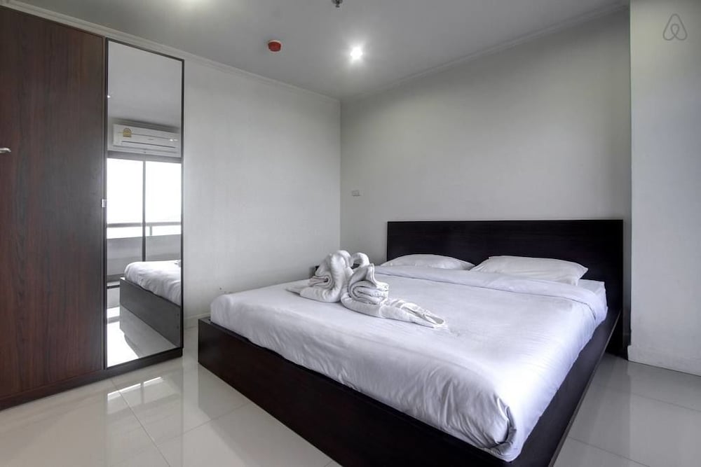 Patong Tower By United 21 Thailand 15/50