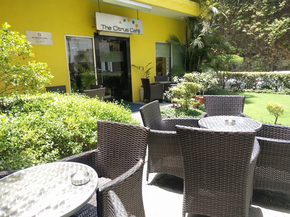 Lemon Tree Hotel Udyog Vihar Gurgaon 33/47