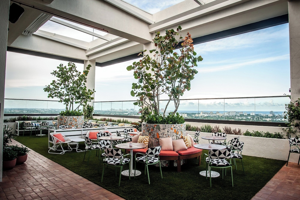 Tribute Portfolio Hotel the Dalmar Fort Lauderdale 37/44