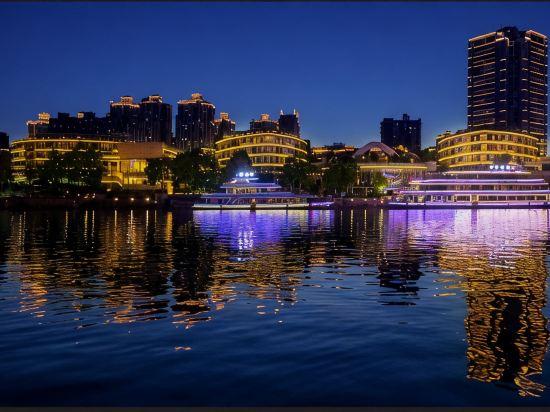 Jiazhou Ligang Hotel 23/24