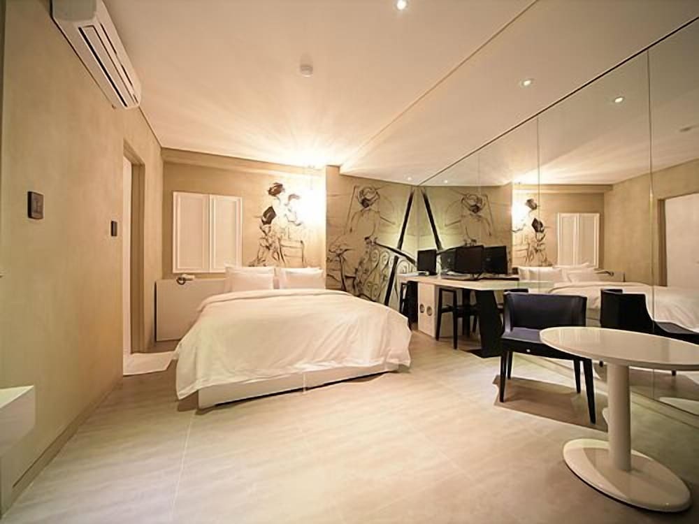 Hotel Gaeul 12/34