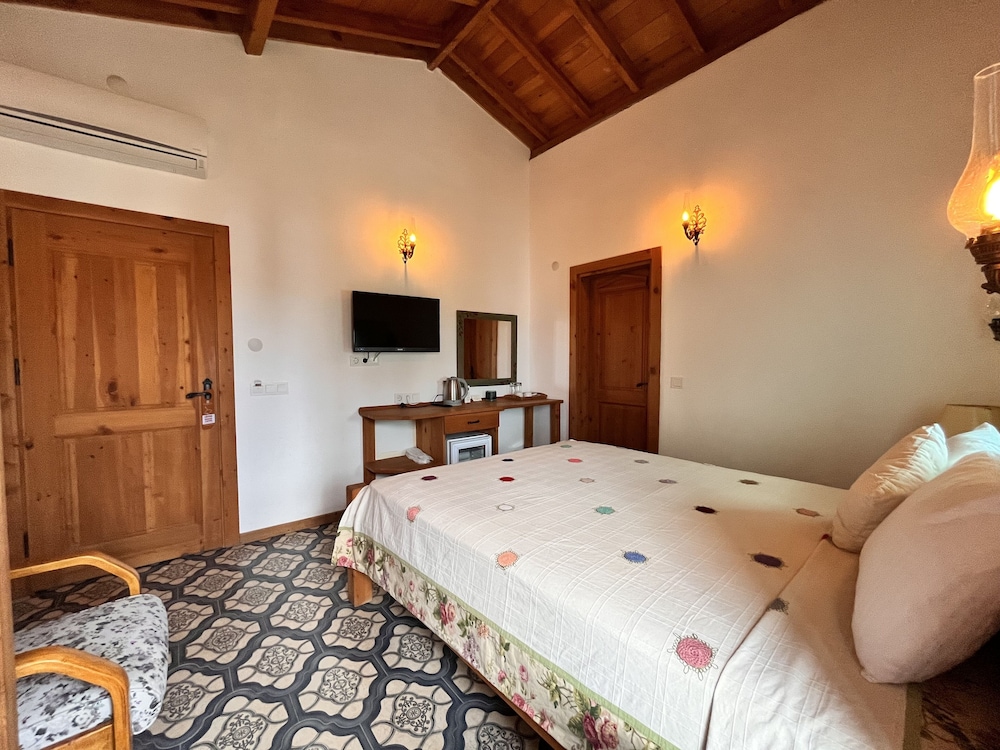 Eski Datca Otel 11/70