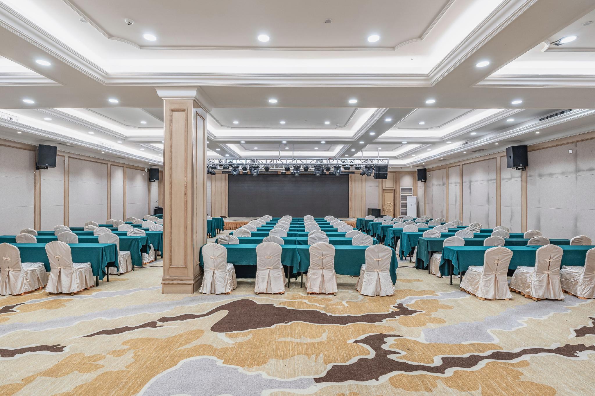 Vienna International Hotel (Foshan Shiwan Hotel) 25/34