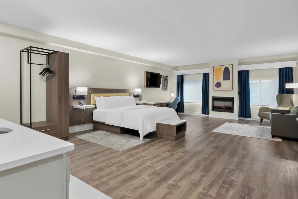 1 Bedroom, Premium, Suite, King Bed