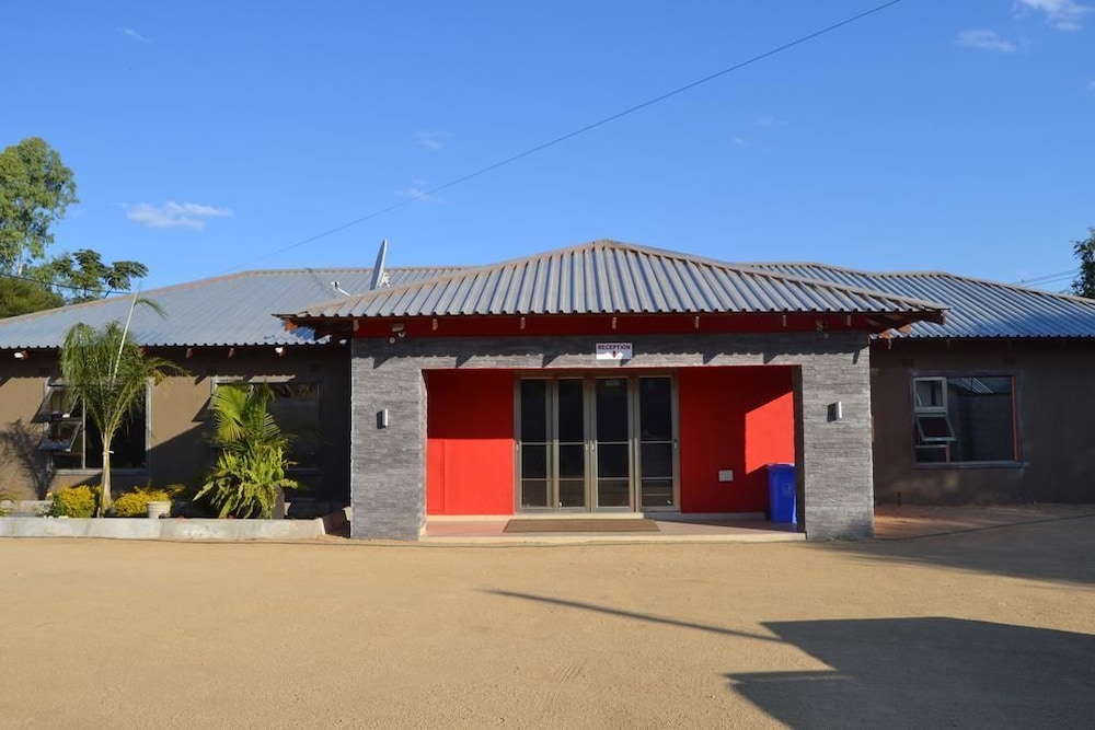 La-Signature Guest House 1/23