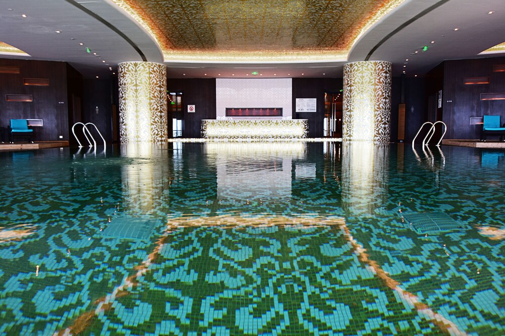 Sheraton Zhanjiang Hotel 9/48