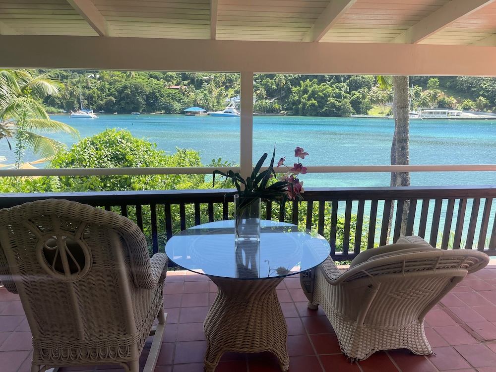 Marigot Beach Club and Dive Resort 60/75
