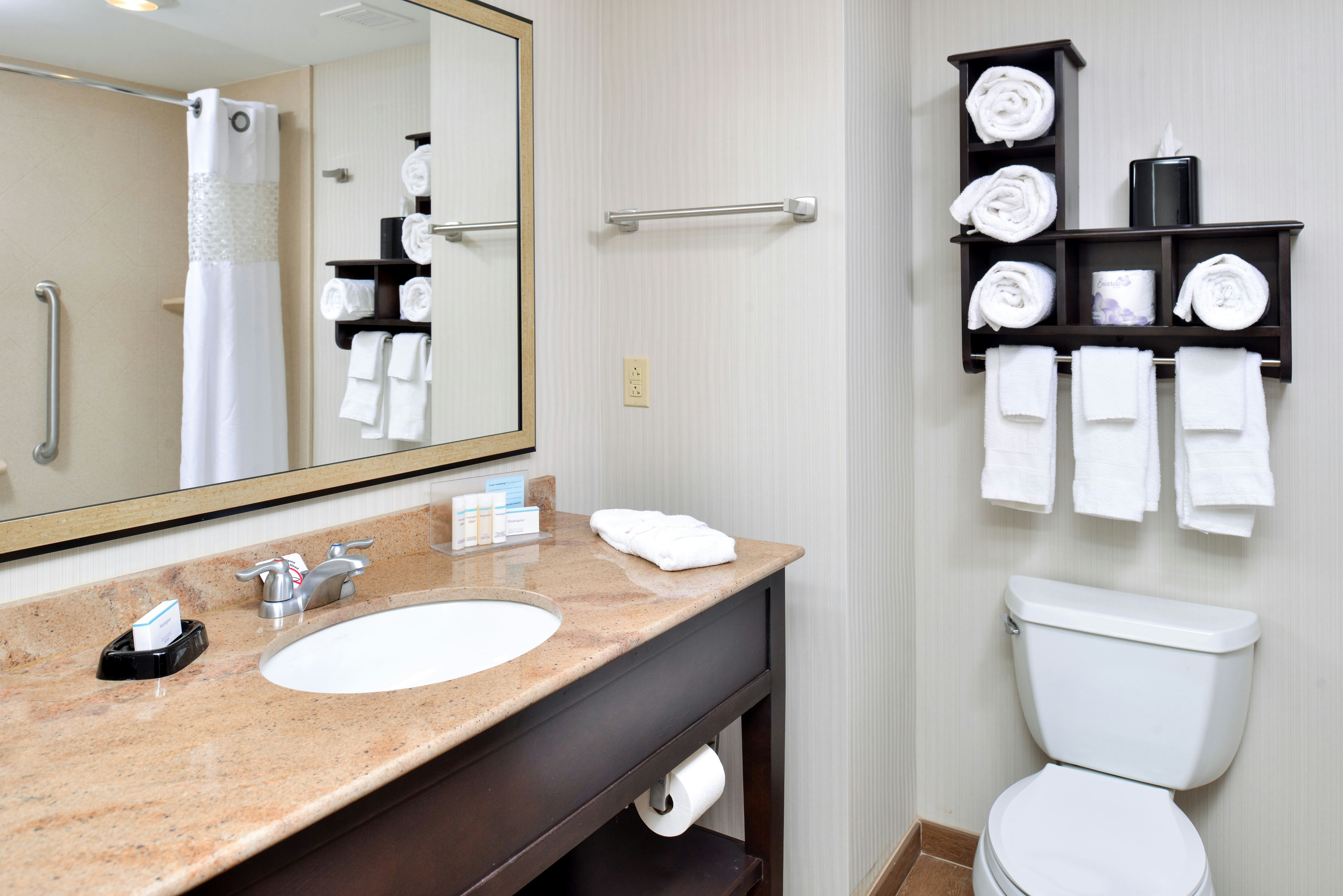 غرفة بسريرين كوين، Hampton Inn & Suites California University-Pittsburgh 8/9