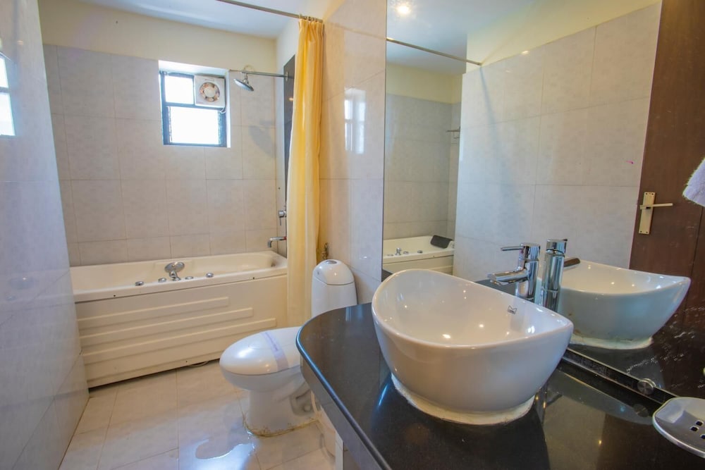 NITYA RESORT 40/42