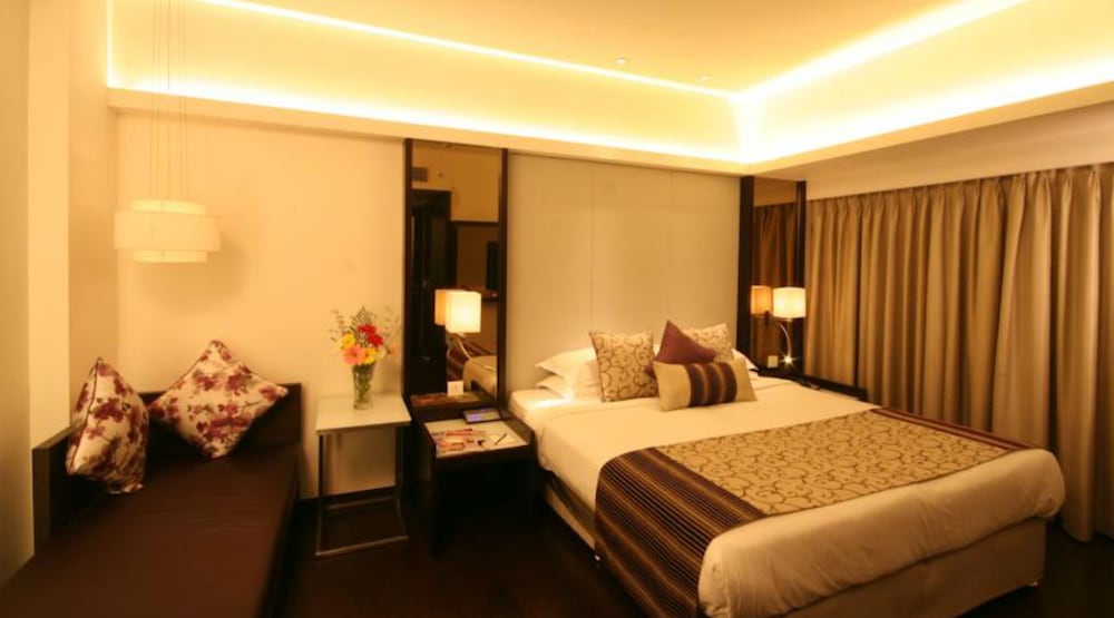 The Sahil Hotel 10/59