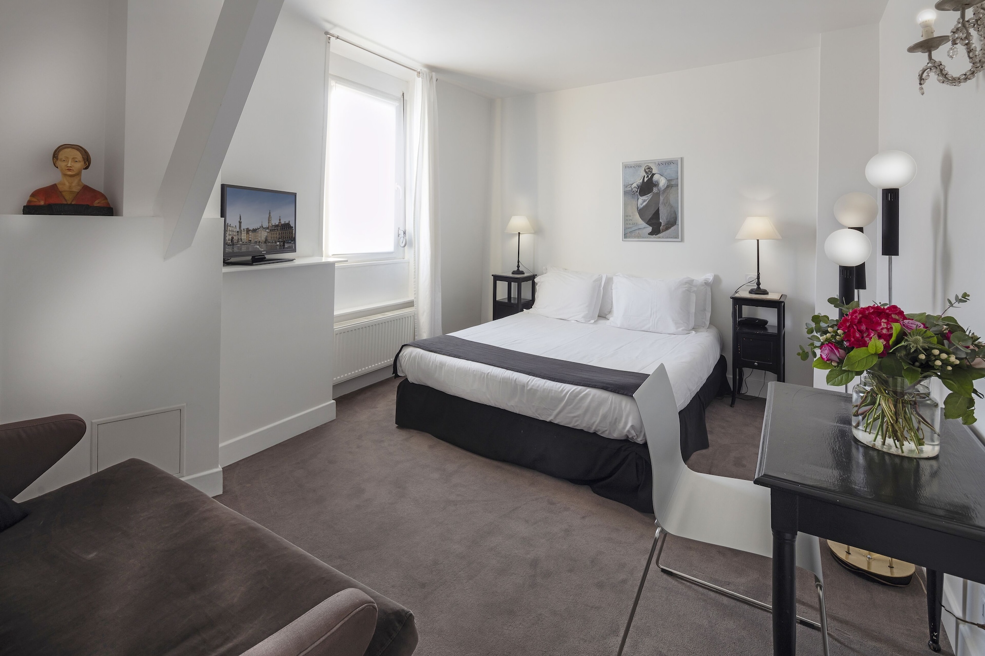 Superior, Double Bed, Hotel Brueghel 3/10