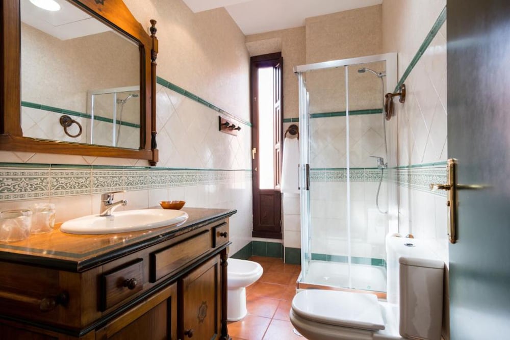 Plaza Nueva Hotel 62/67