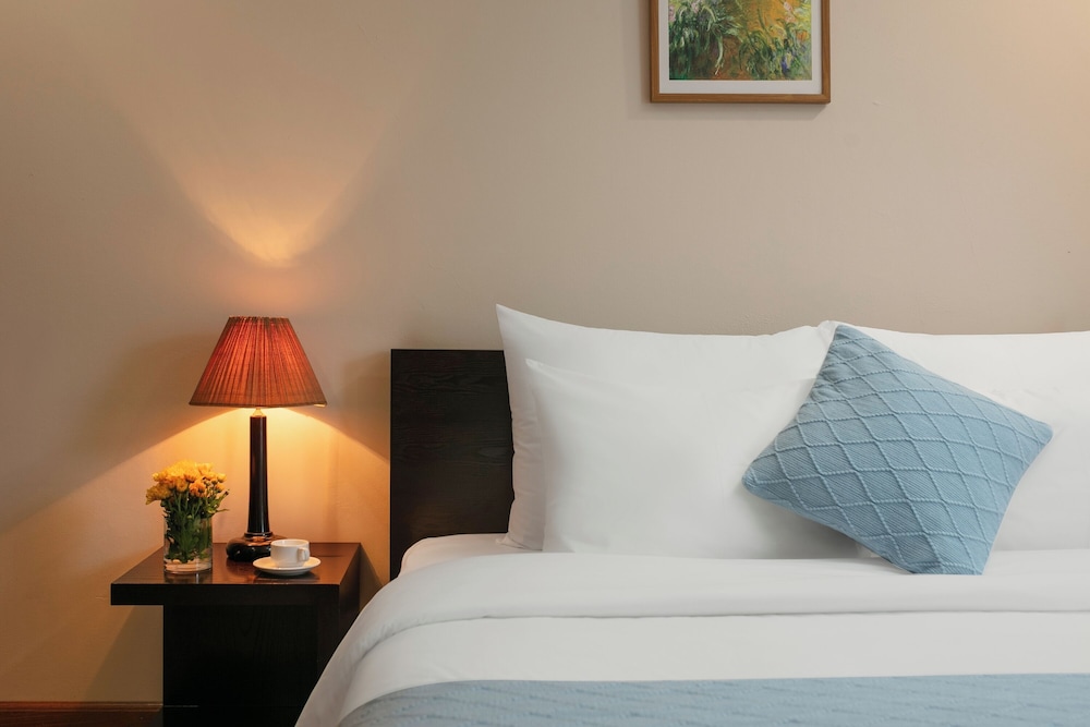 HB Serviced Apartment - 121B Quan Hoa 9/30