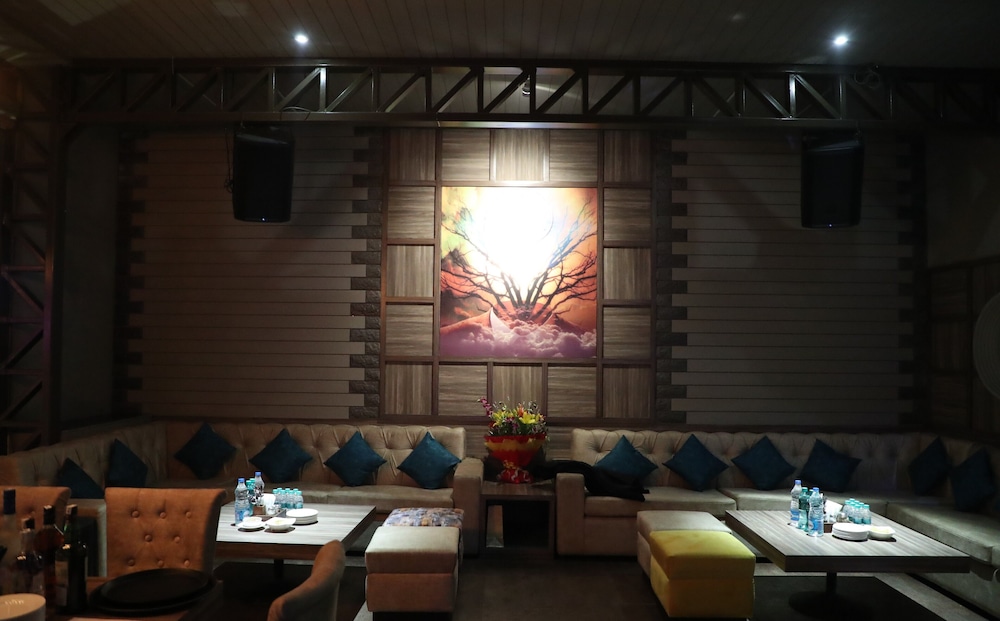 Hotel Swarn Towers 37/50