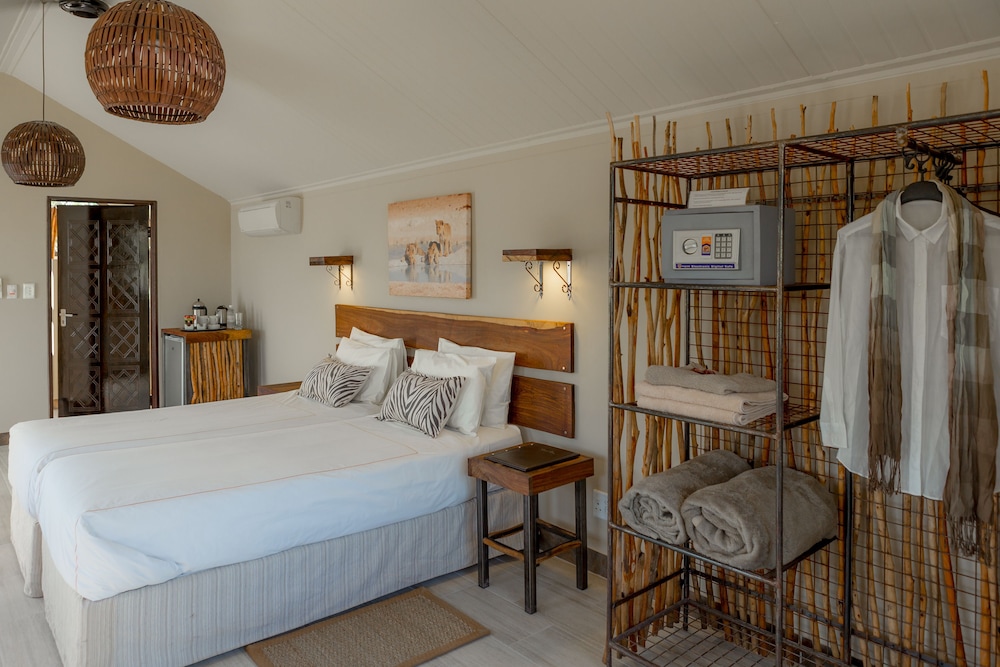 Etosha Village 7/42