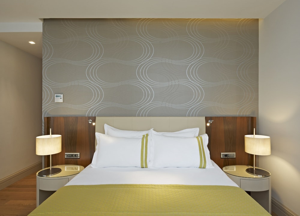 Four Points Flex by Sheraton Istanbul Taksim Square 8/54