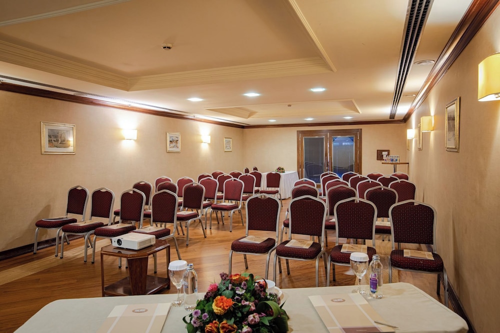 Buyukhanli Park Hotel And Residence 39/50