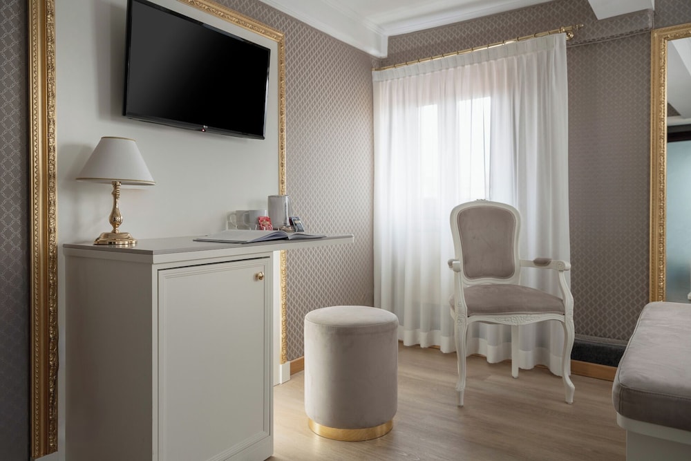 Hotel Montecarlo 40/50
