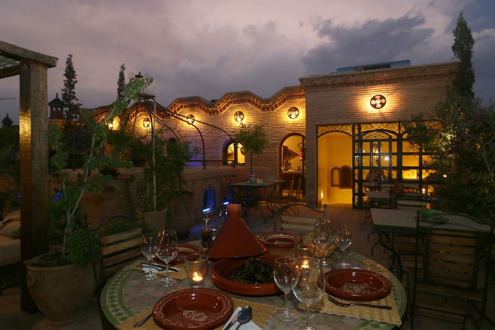 Riad L'emir 3/36
